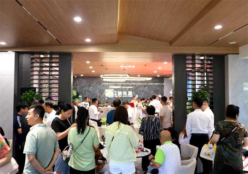 汉中市汉台区重点建设项目“宁翔·拾光里”逐光盛启