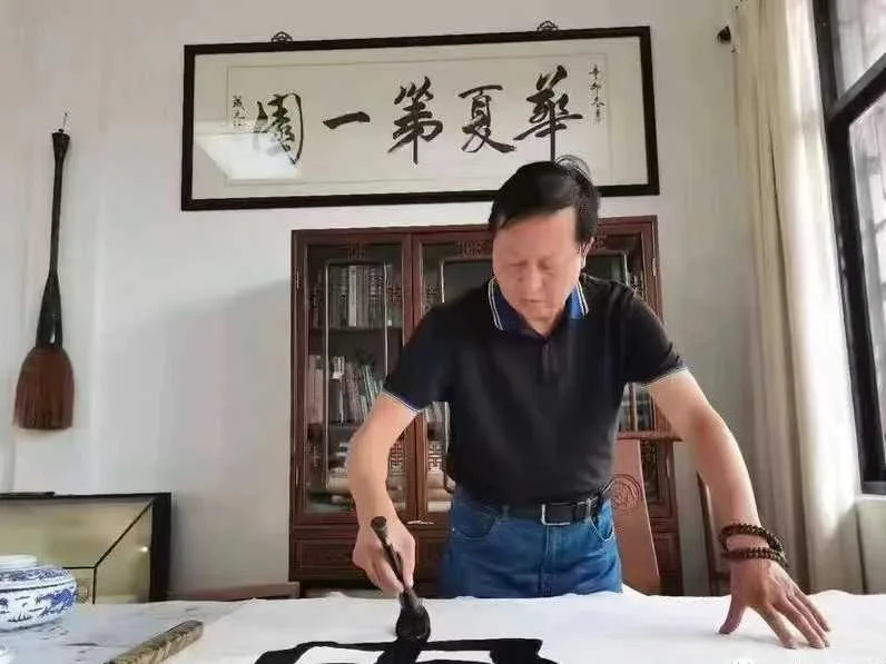 webwxgetmsgimg.jpg 图片