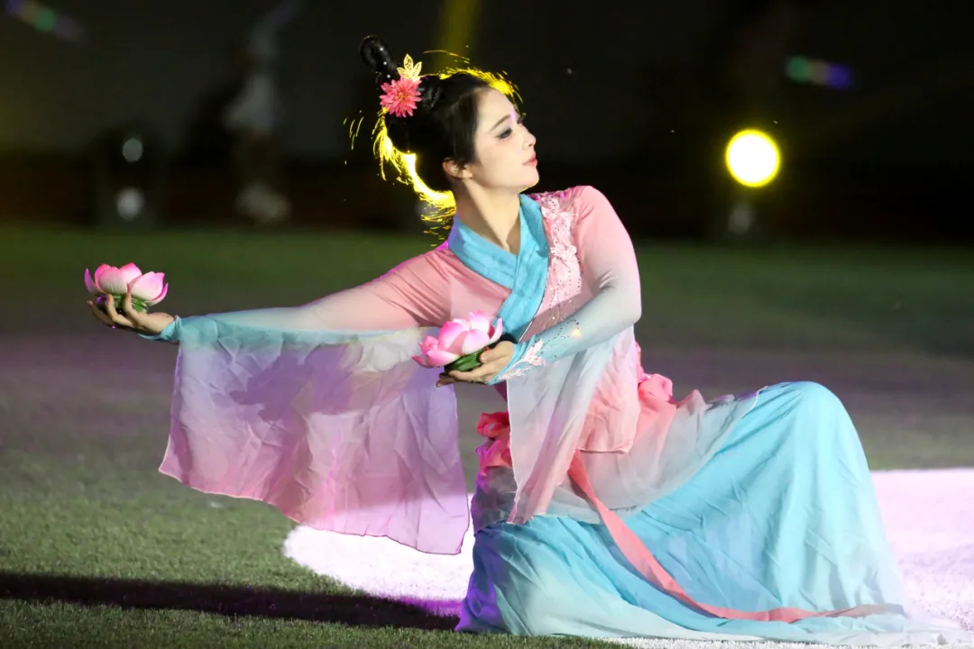 “陕西商超”夜不眠 留坝这里快乐不限量