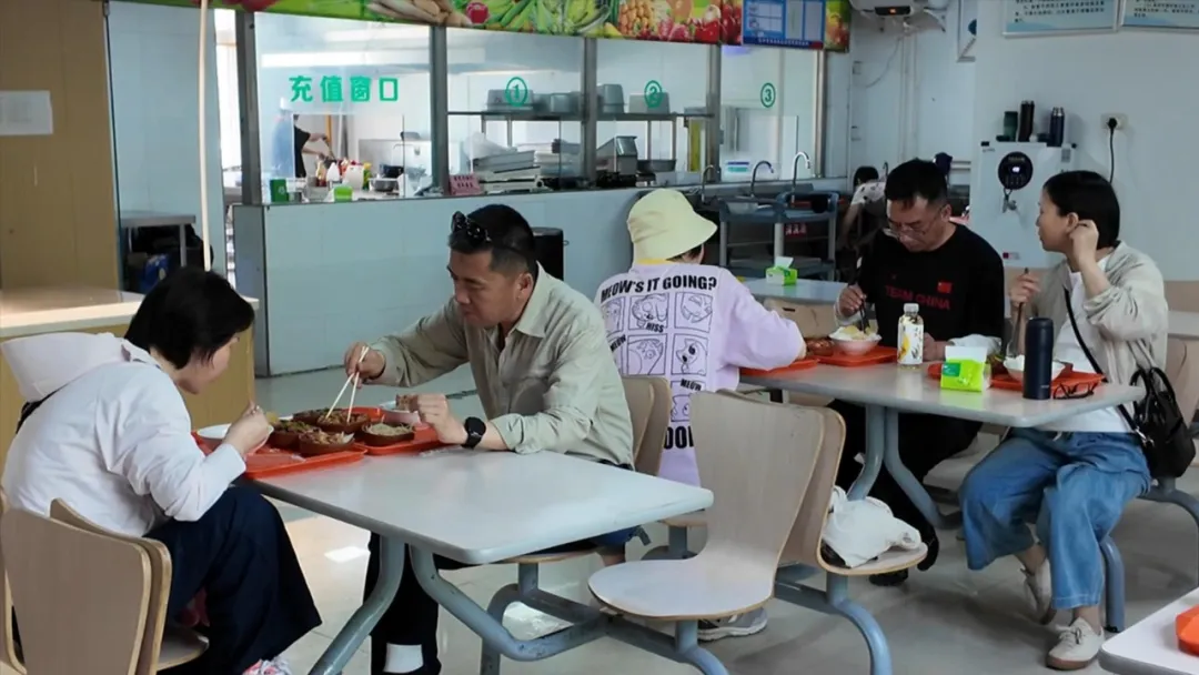 小小机关食堂 满满“汉中温度”