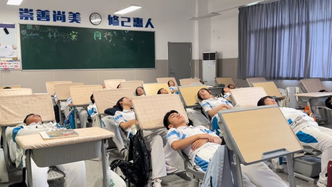 让学生吃得好睡得香！汉中推进校内午餐午休→