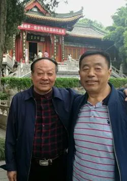 王蓬长篇新作《修建自己的房子》出版