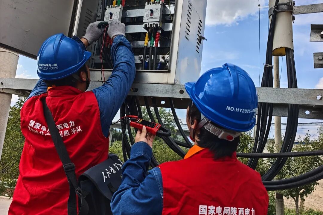 汉中城固公司：电护秋收绘丰景  履职担当助粮安
