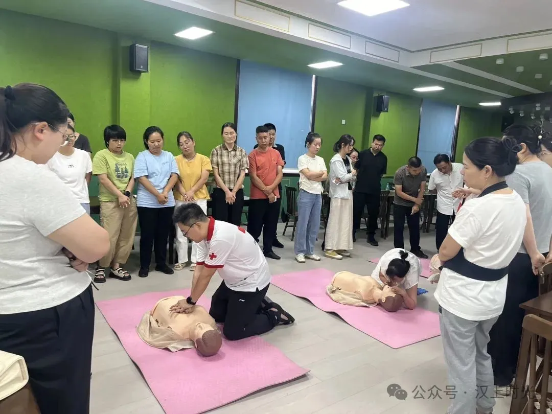 汉台：加强高温天气下劳动者权益保障