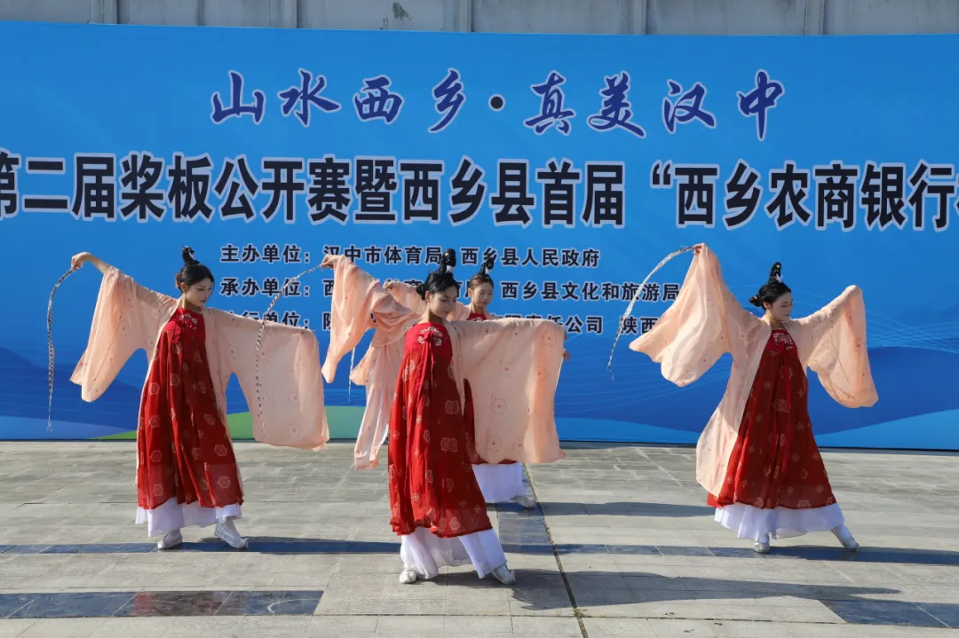 乘风逐浪！西乡桨板赛火热开赛