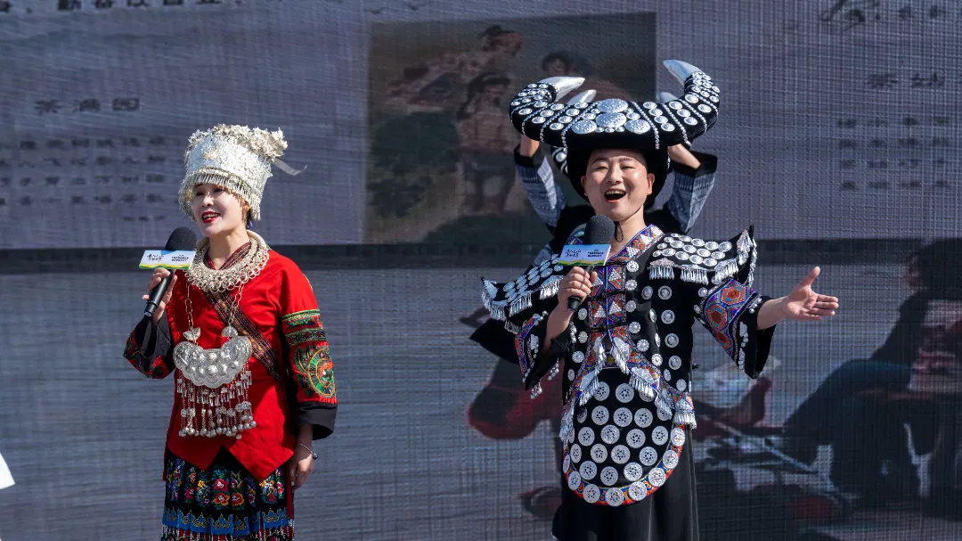 2025汉中镇巴春日盛宴,解锁油菜花海文旅新玩法!