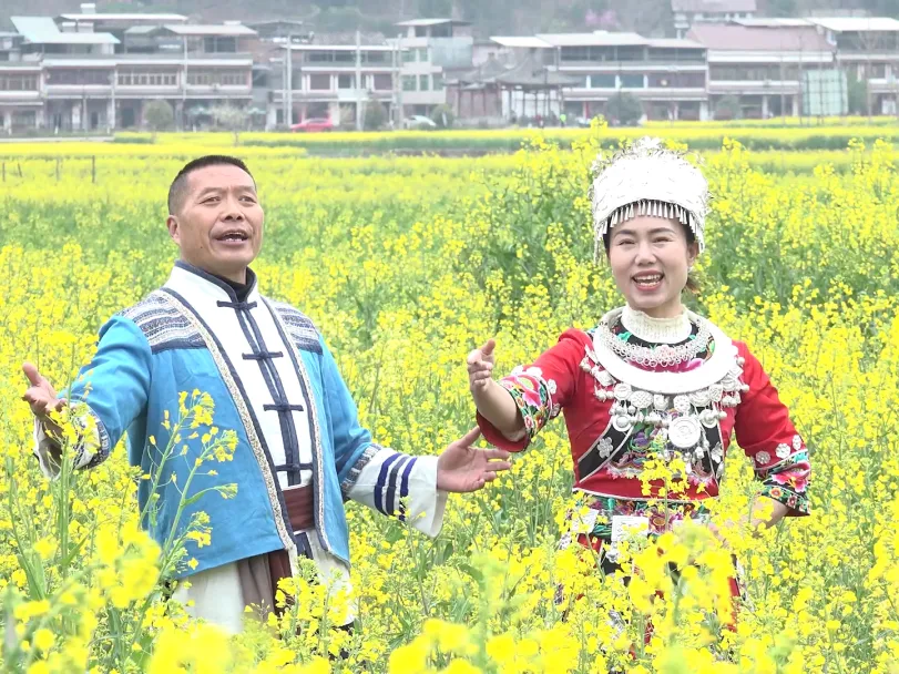 2025年全国春季“村晚”示范展示暨陕南民歌实景剧《风起巴山》首演圆满落幕！