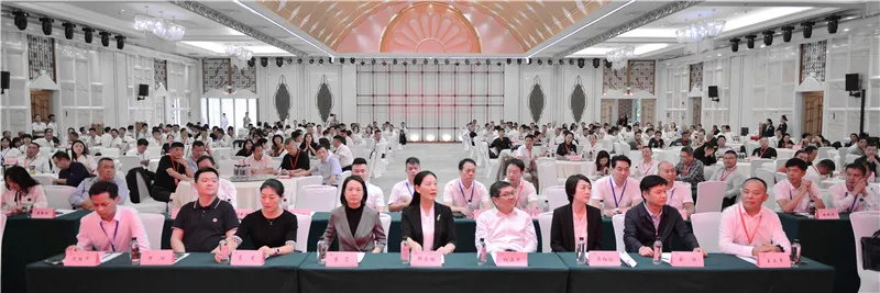 汉中市福建商会第六届理(监)事会就职典礼暨商会成立二十年庆典活动圆满举行