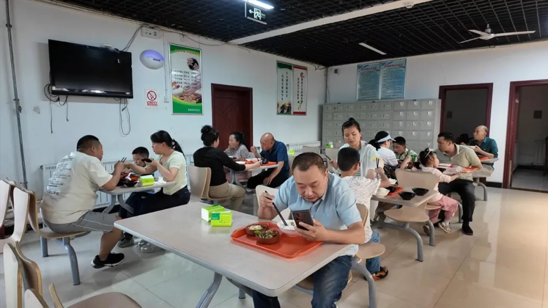 小小机关食堂 满满“汉中温度”