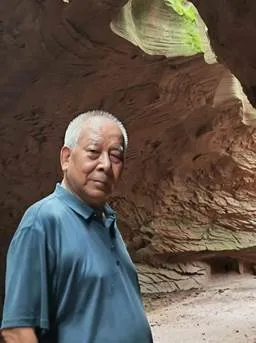 王蓬长篇新作《修建自己的房子》出版