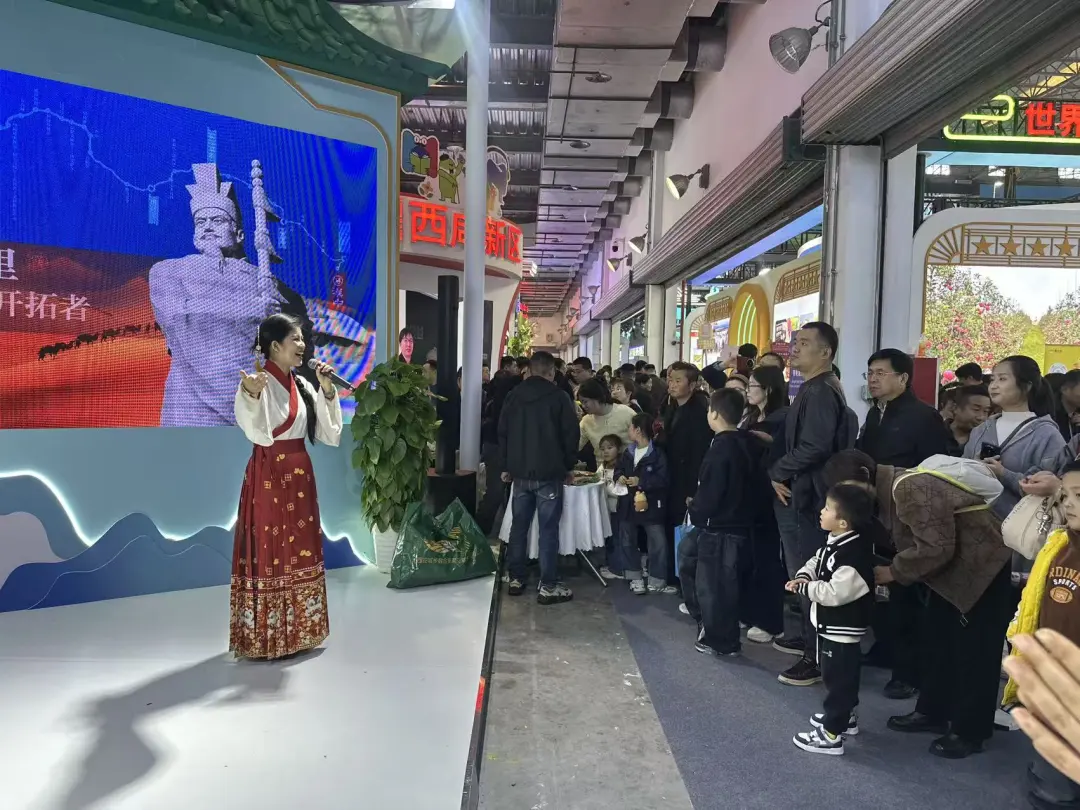 汉中组织38家企业266种产品参加农高会!