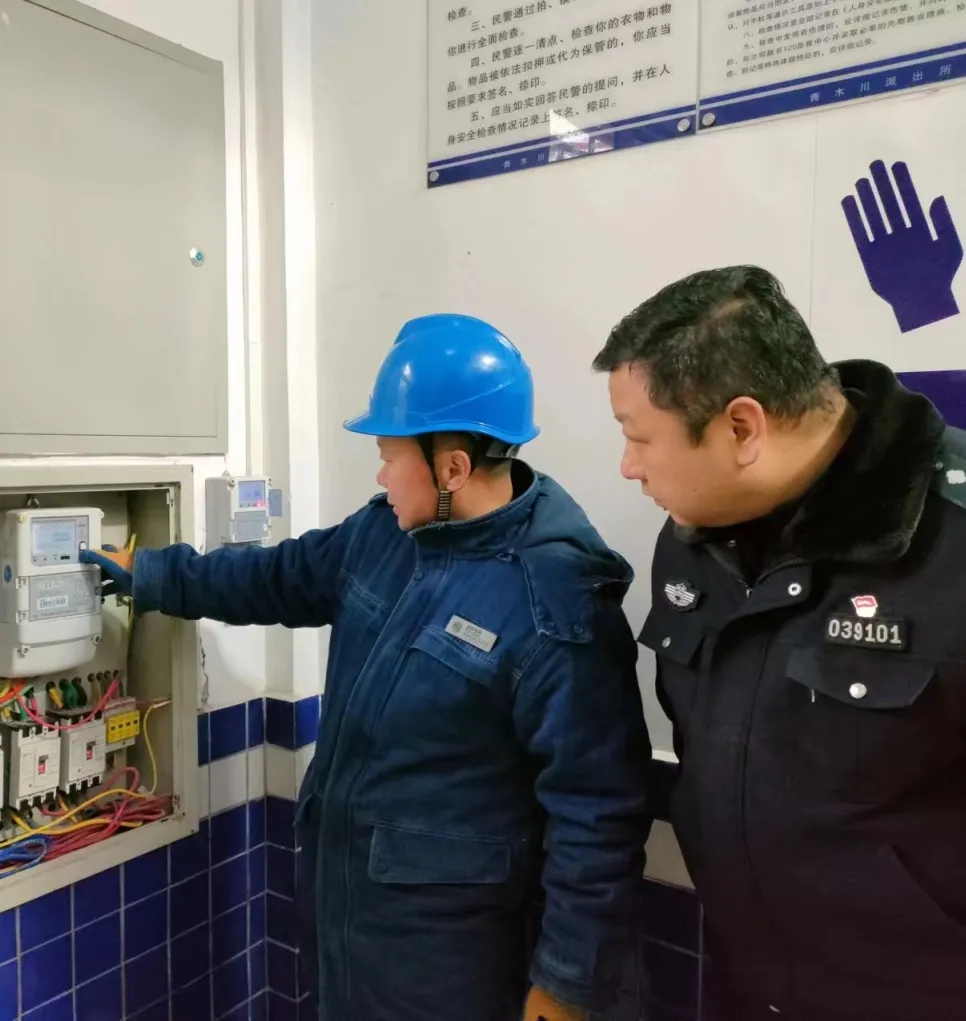 新春走基层 | 服务群众知民情，春节保供暖人心