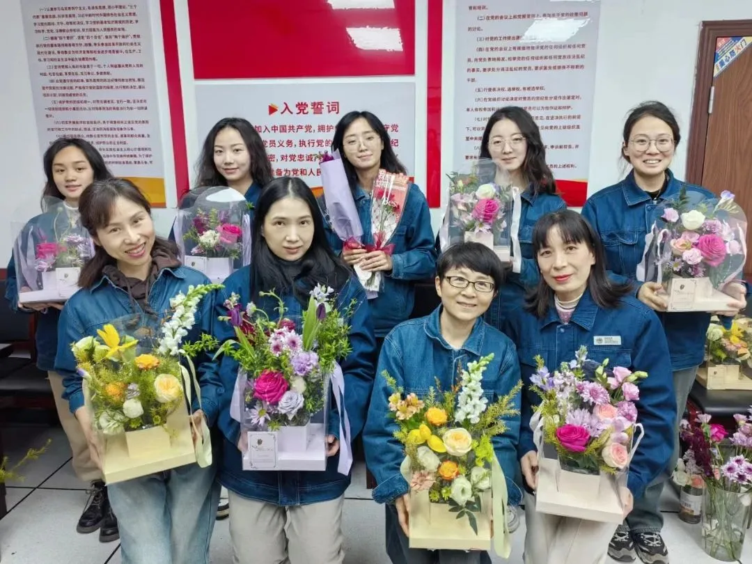 国网汉中供电公司：巾帼撑起“半边天” 流光溢彩庆“三八”