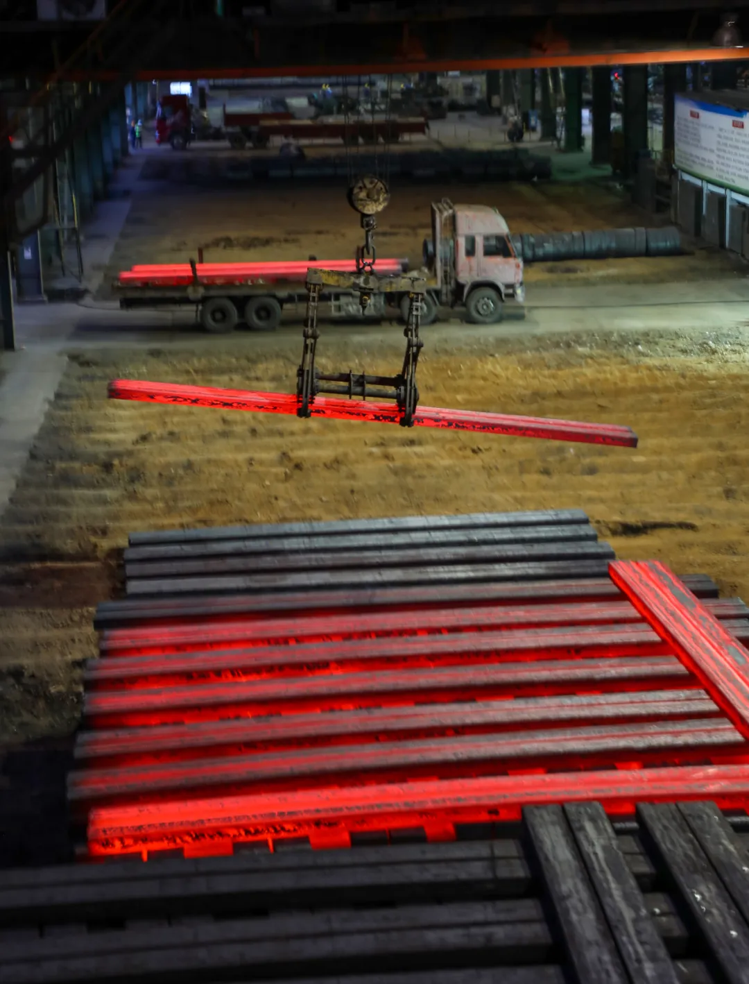 预计新增产值16亿元！汉钢一号轧线技改项目投产！