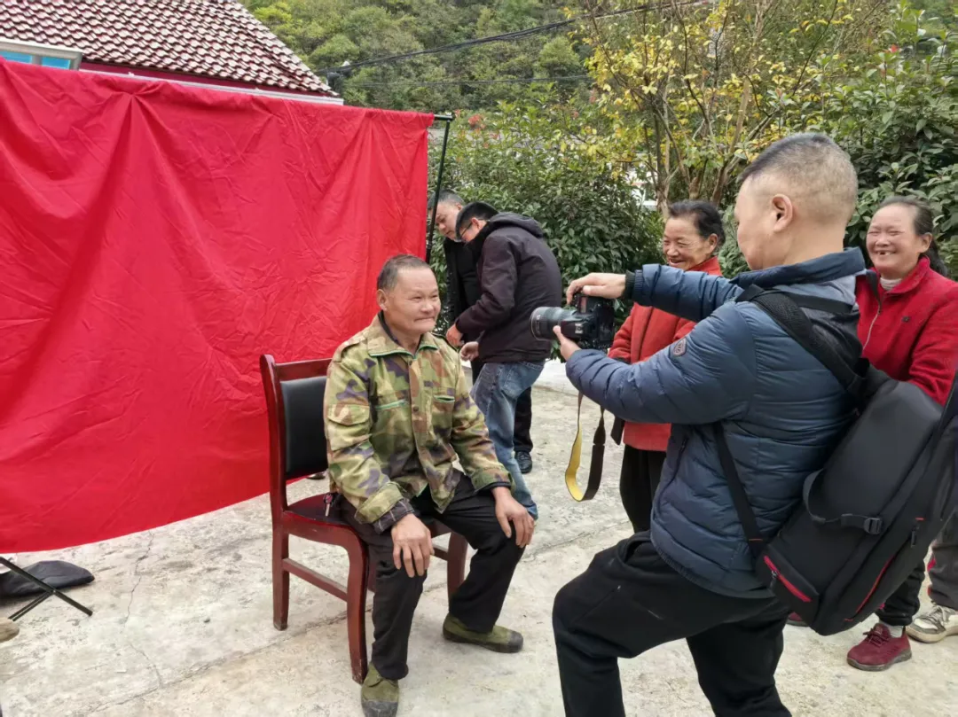“‘汉’卫温暖·网络公益我行动”活动成功举办